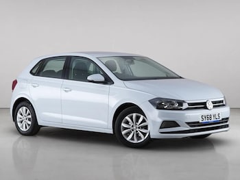Used Volkswagen Polo 2018 for sale - 79082234: Photo