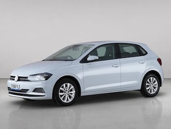 Used Volkswagen Polo 2018 for sale - 79082234: Photo