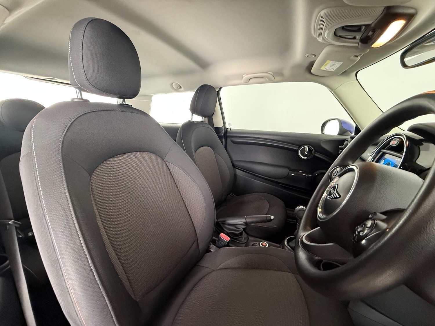 Used MINI Hatch 2018 for sale - 76468630: Photo 13