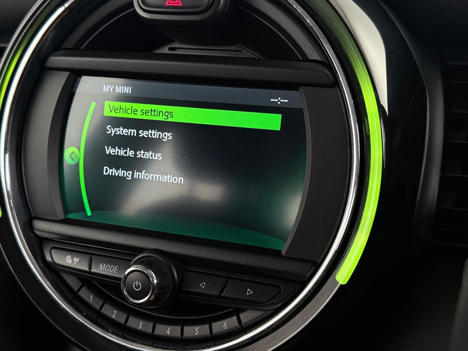 Used MINI Hatch 2018 for sale - 76468630: Photo 28