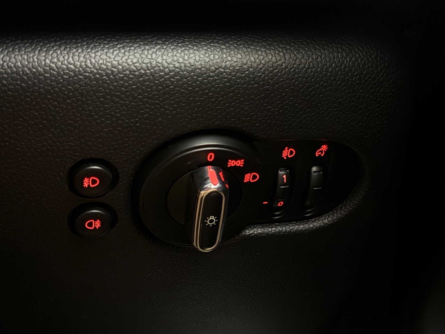 Used MINI Hatch 2018 for sale - 76468630: Photo 33