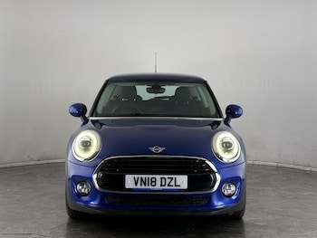 Used MINI Hatch 2018 for sale - 76468630: Photo