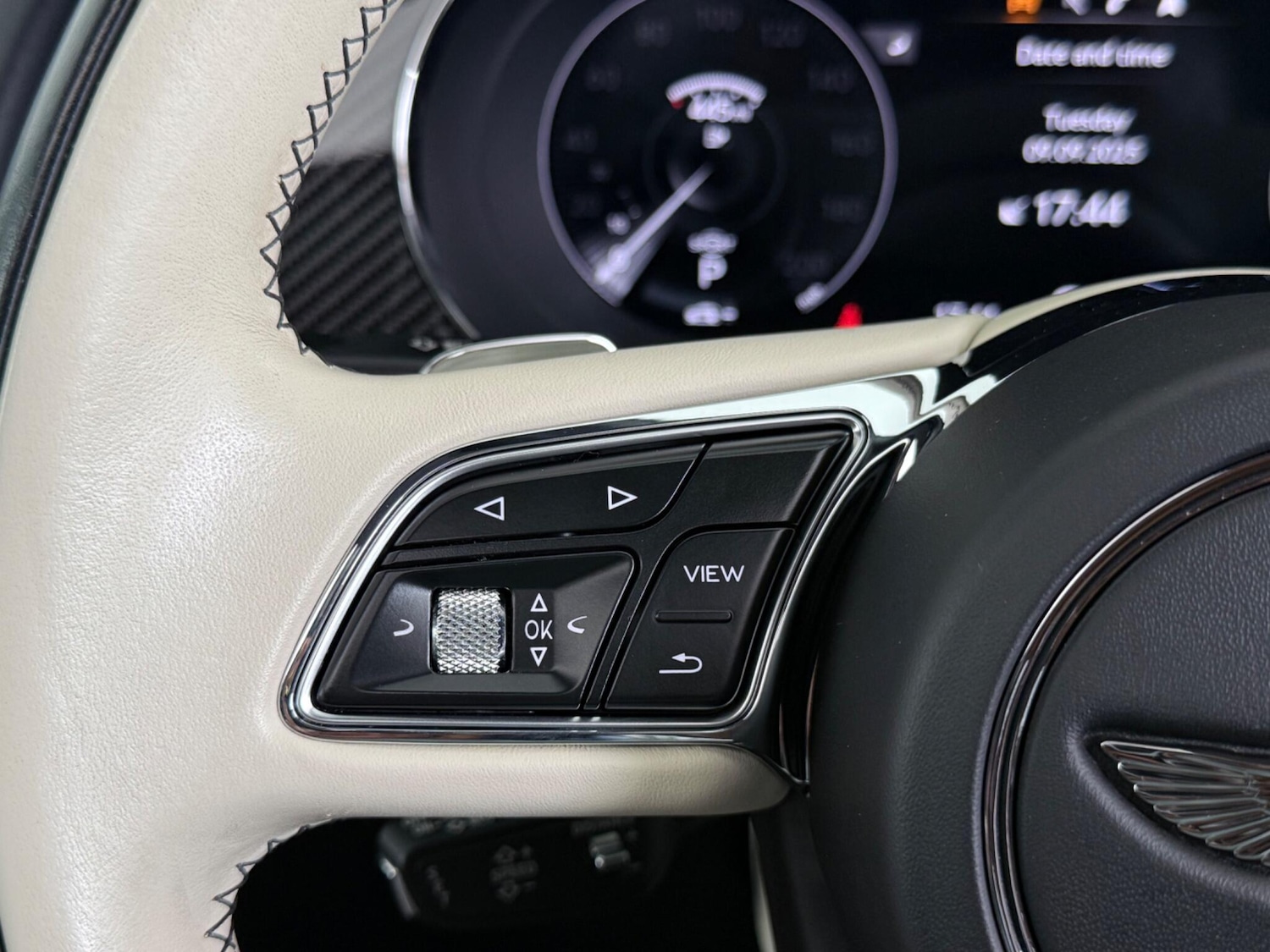 Used Bentley Bentayga 2021 for sale - 76468358: Photo 37