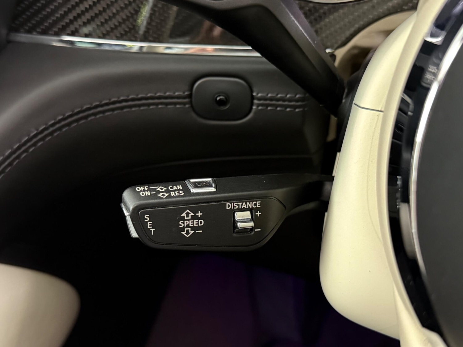 Used Bentley Bentayga 2021 for sale - 76468358: Photo 41