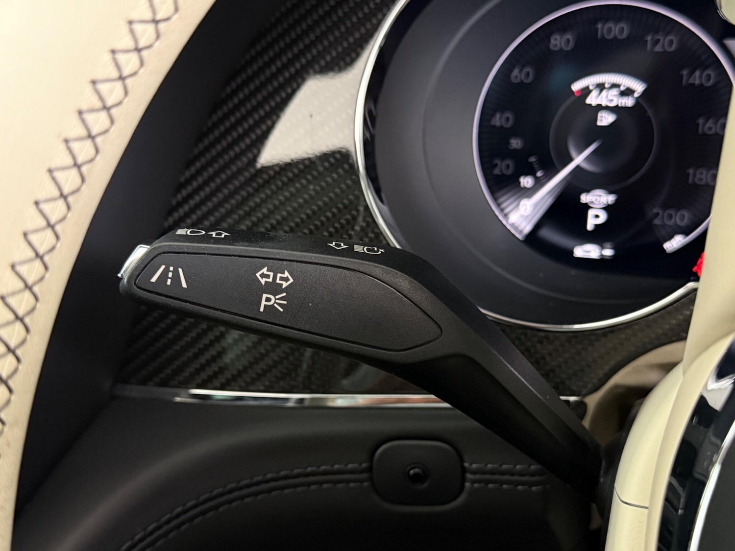 Used Bentley Bentayga 2021 for sale - 76468358: Photo 42