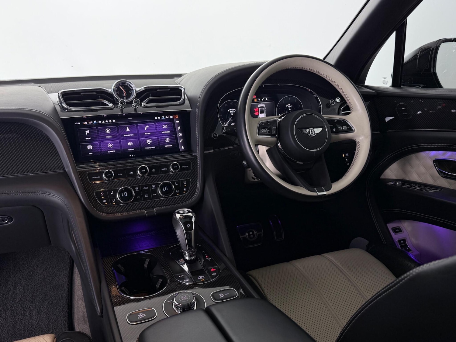 Used Bentley Bentayga 2021 for sale - 76468358: Photo 67