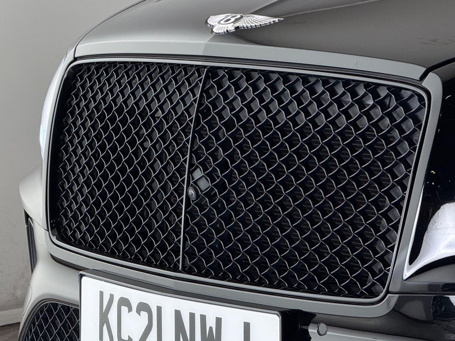 Used Bentley Bentayga 2021 for sale - 76468358: Photo 70