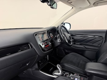 Used Mitsubishi Outlander 2019 for sale - 79121921: Photo