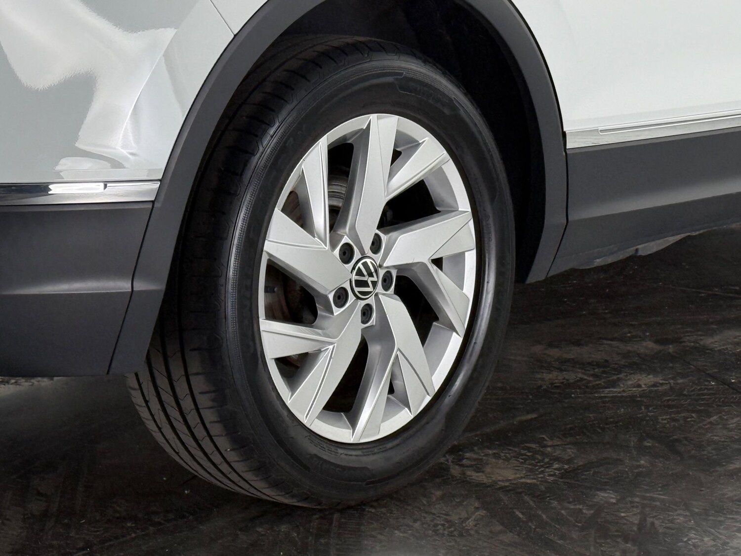 Used Volkswagen Tiguan 2022 for sale - 77181189: Photo 8