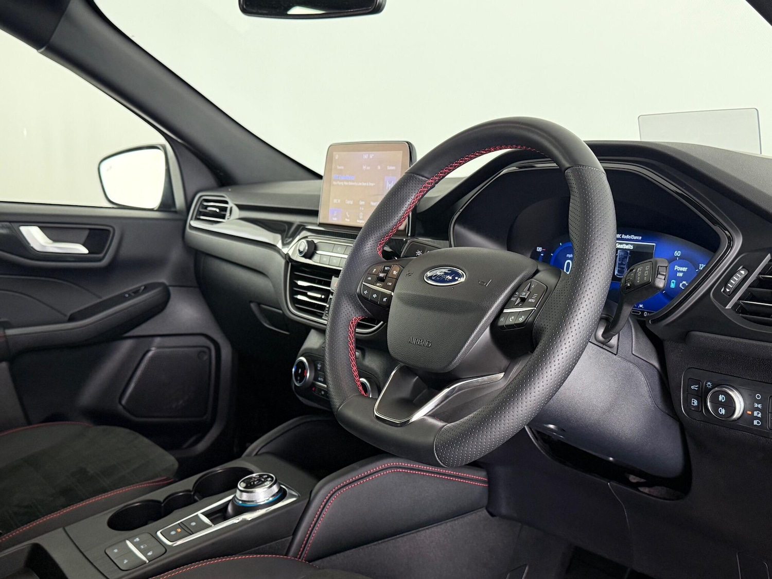 Used Ford Kuga 2023 for sale - 76468500: Photo 14