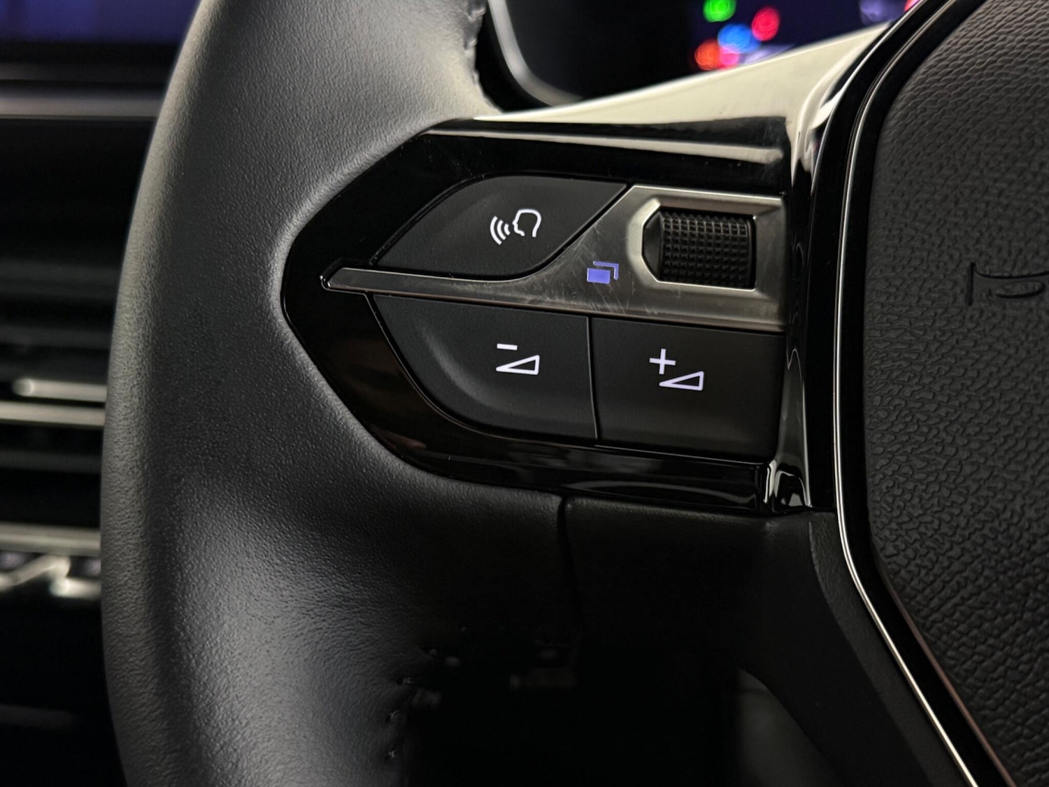 Used Peugeot 2008 2025 for sale - 76468471: Photo 23