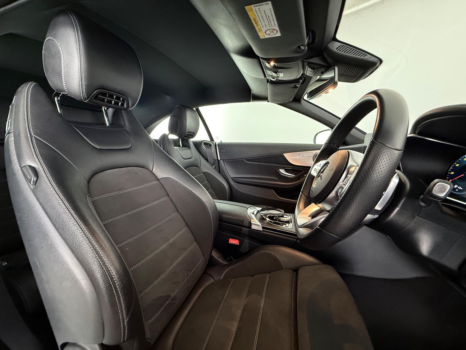 Used Mercedes-Benz C Class 2018 for sale - 77332107: Photo 14