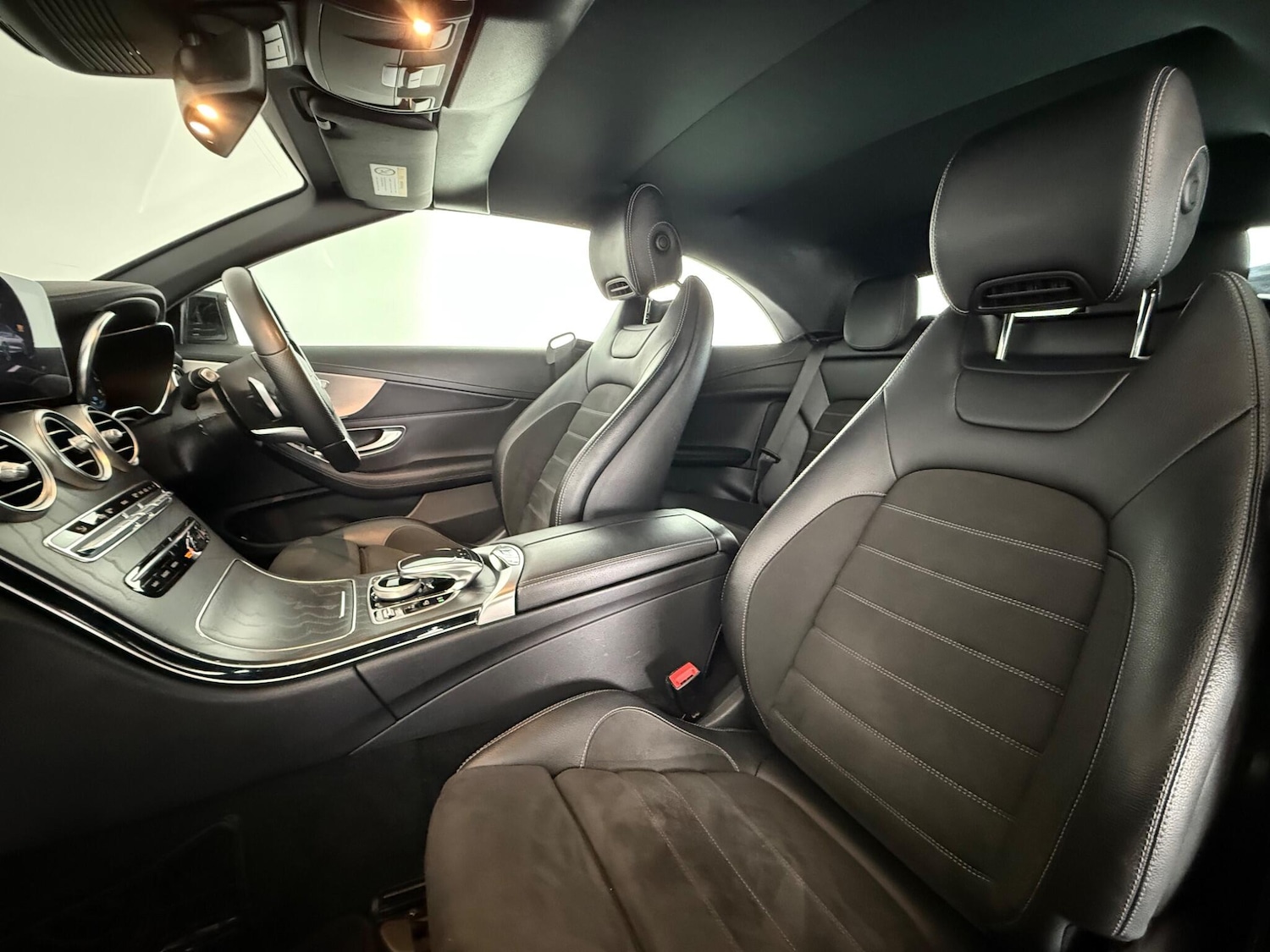 Used Mercedes-Benz C Class 2018 for sale - 77332107: Photo 17