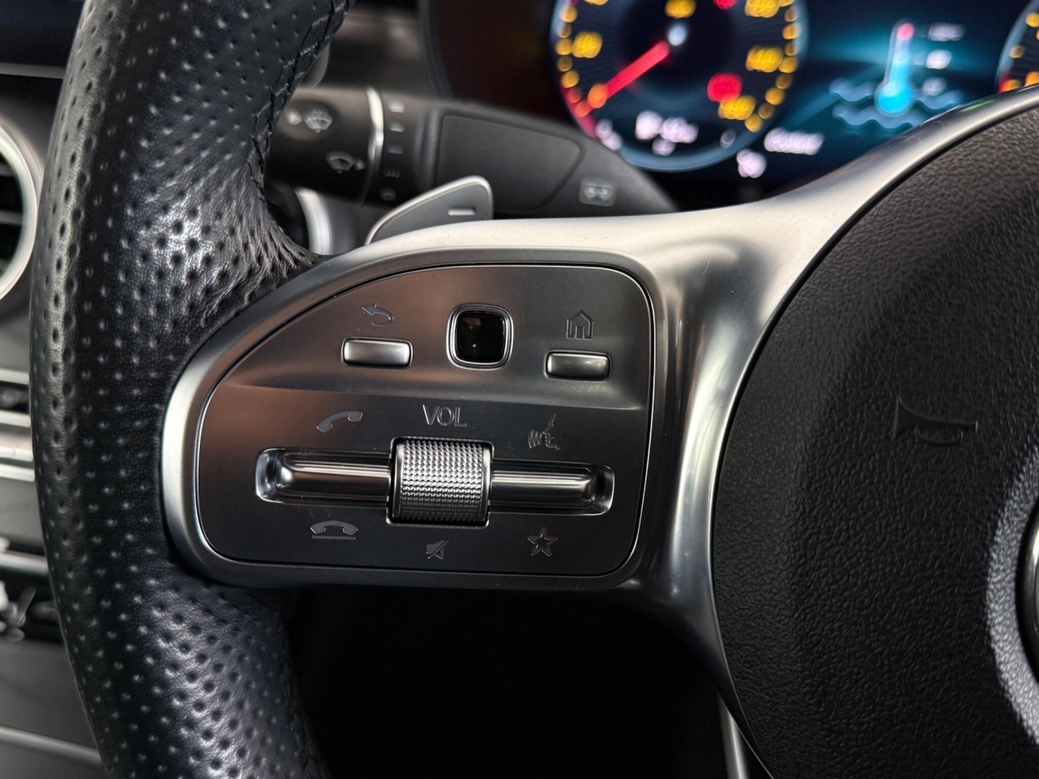 Used Mercedes-Benz C Class 2018 for sale - 77332107: Photo 20