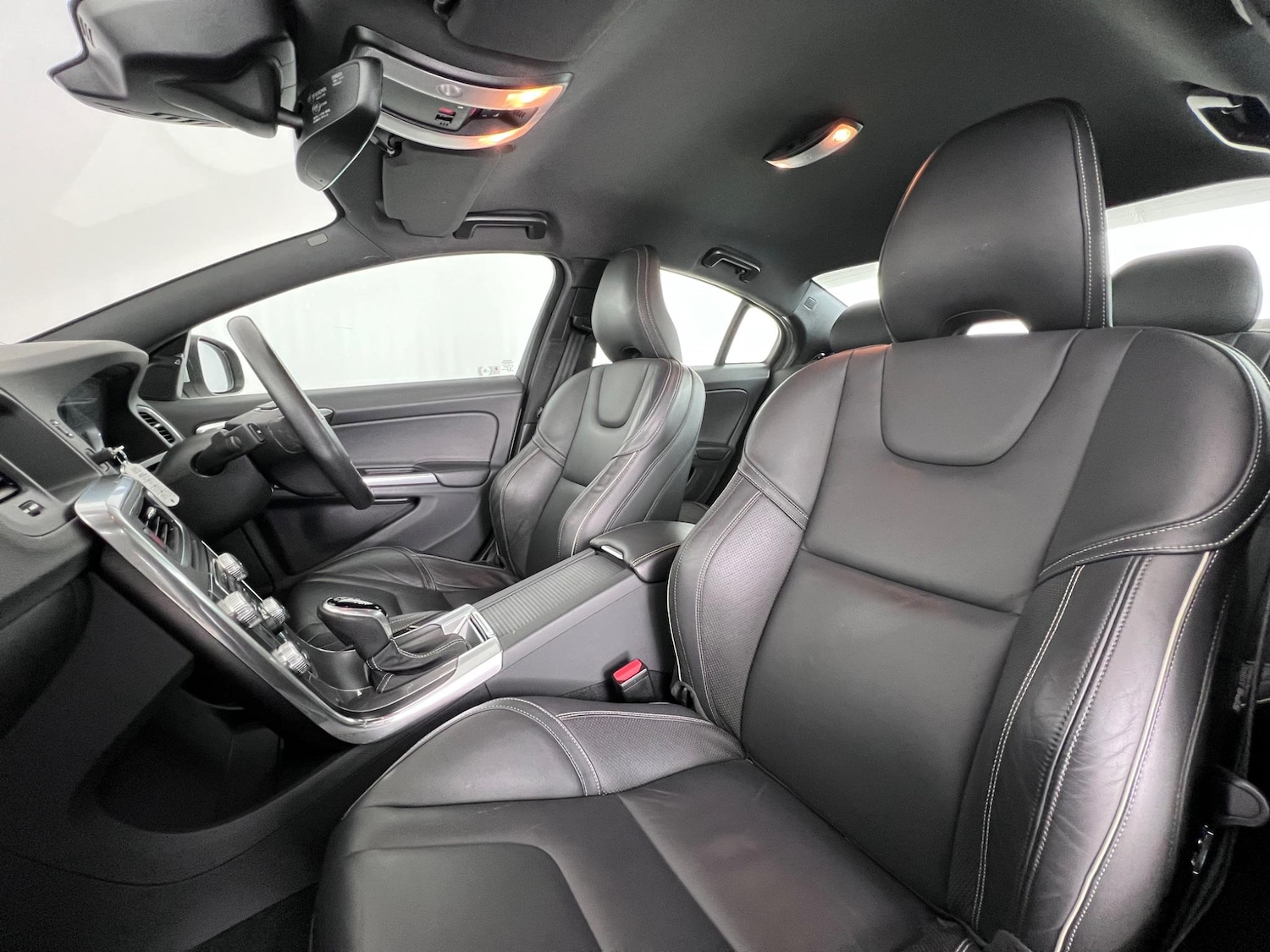 Used Volvo S60 2018 for sale - 77260651: Photo 12