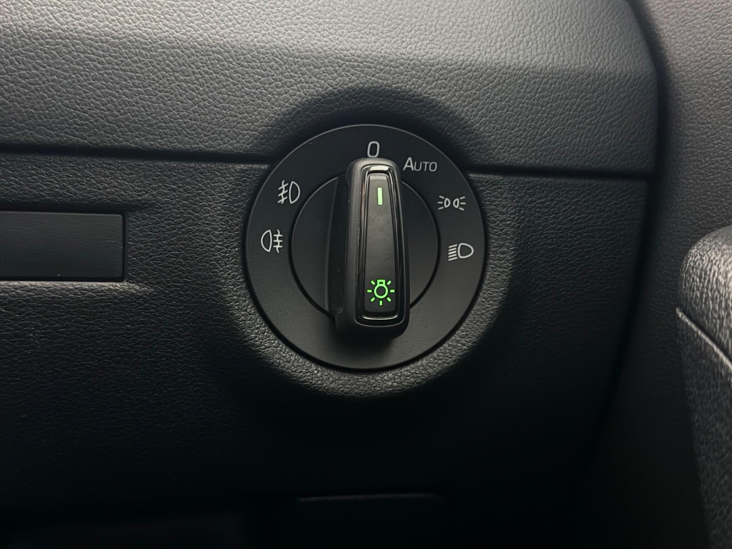 Used Skoda Octavia 2019 for sale - 77260292: Photo 35