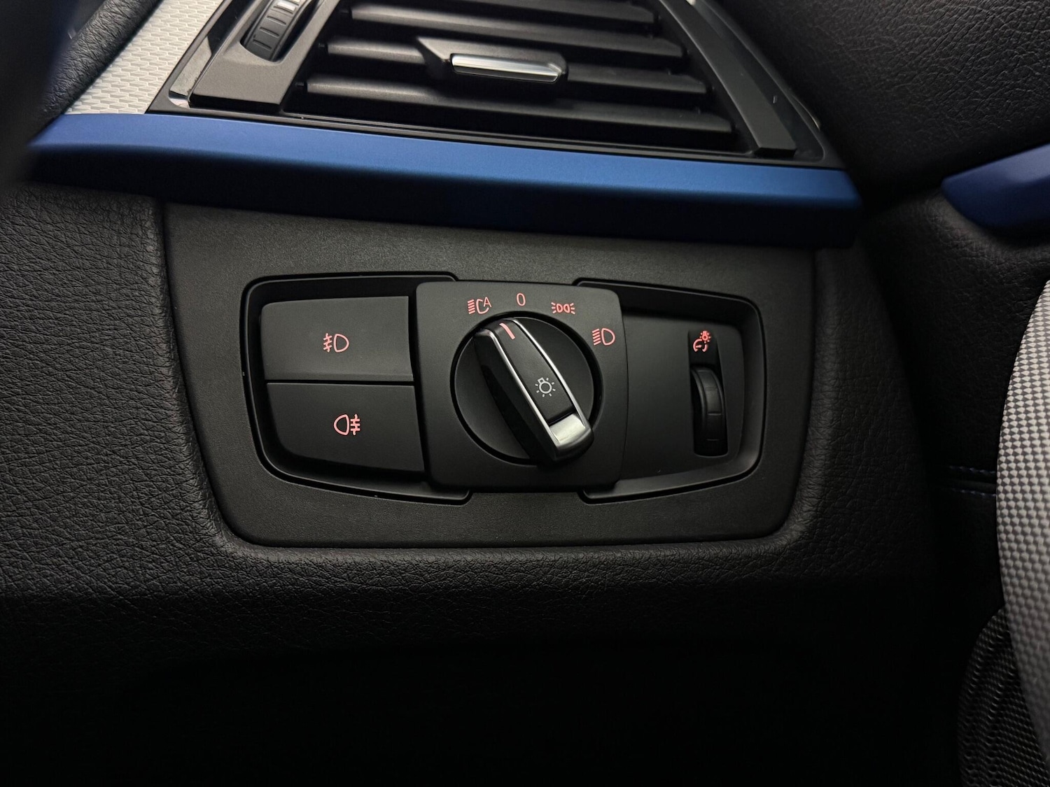 Used BMW 4 Series 2017 for sale - 77221880: Photo 36