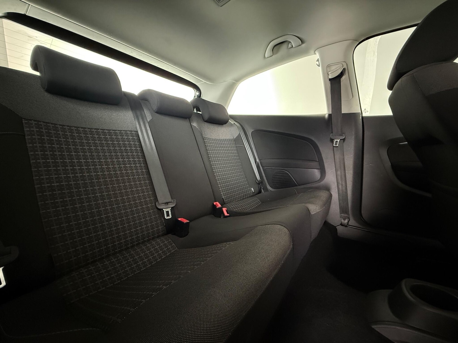 Used Volkswagen Polo 2015 for sale - 77599192: Photo 15