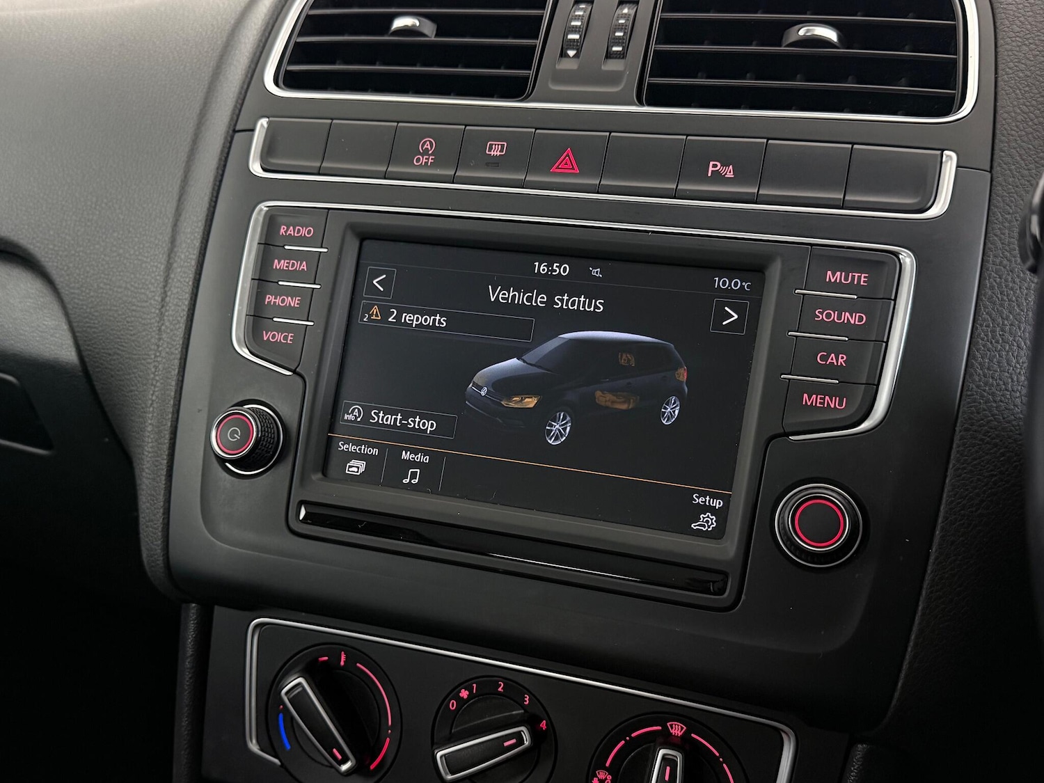 Used Volkswagen Polo 2015 for sale - 77599192: Photo 30