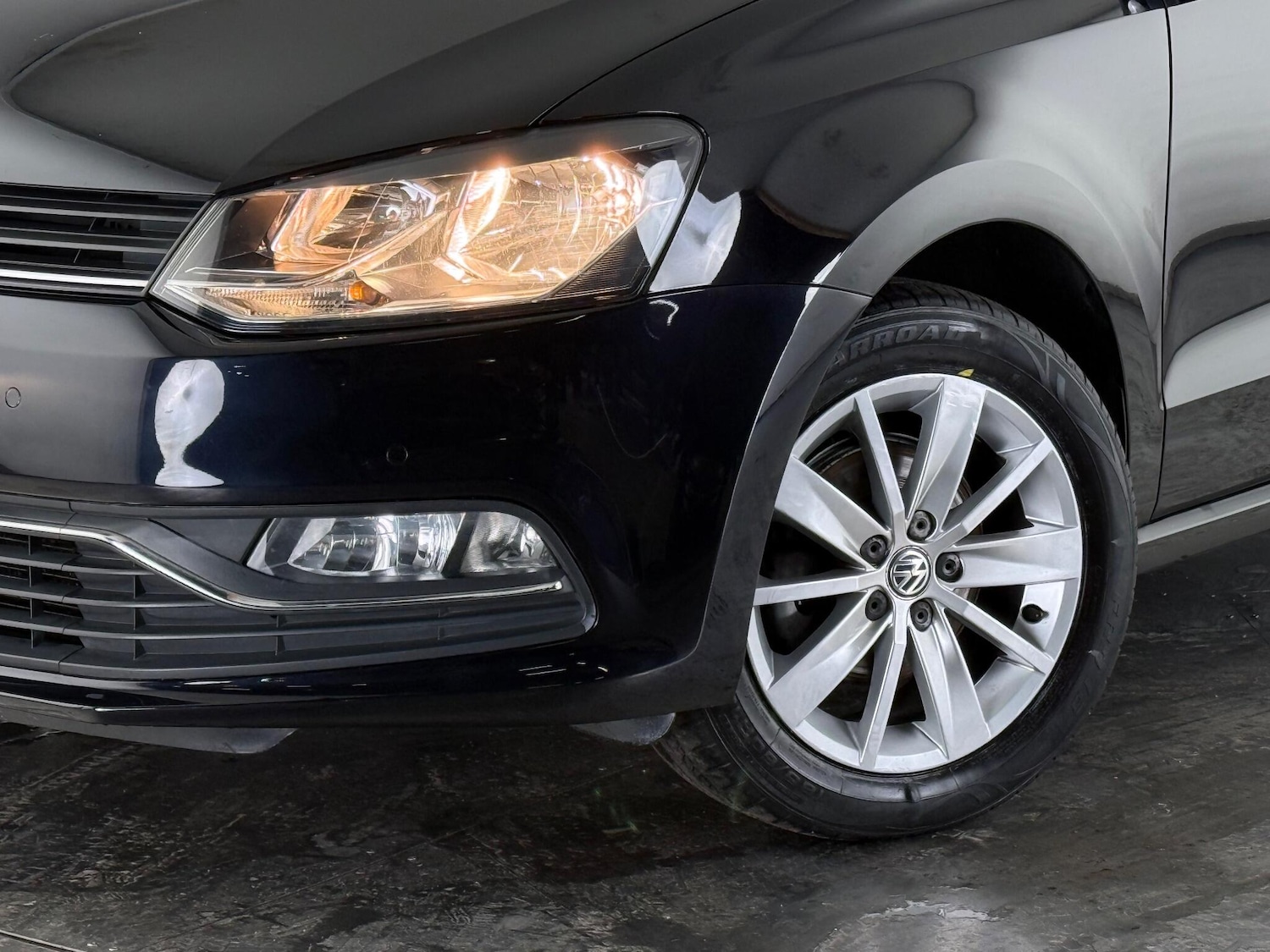 Used Volkswagen Polo 2015 for sale - 77599192: Photo 37