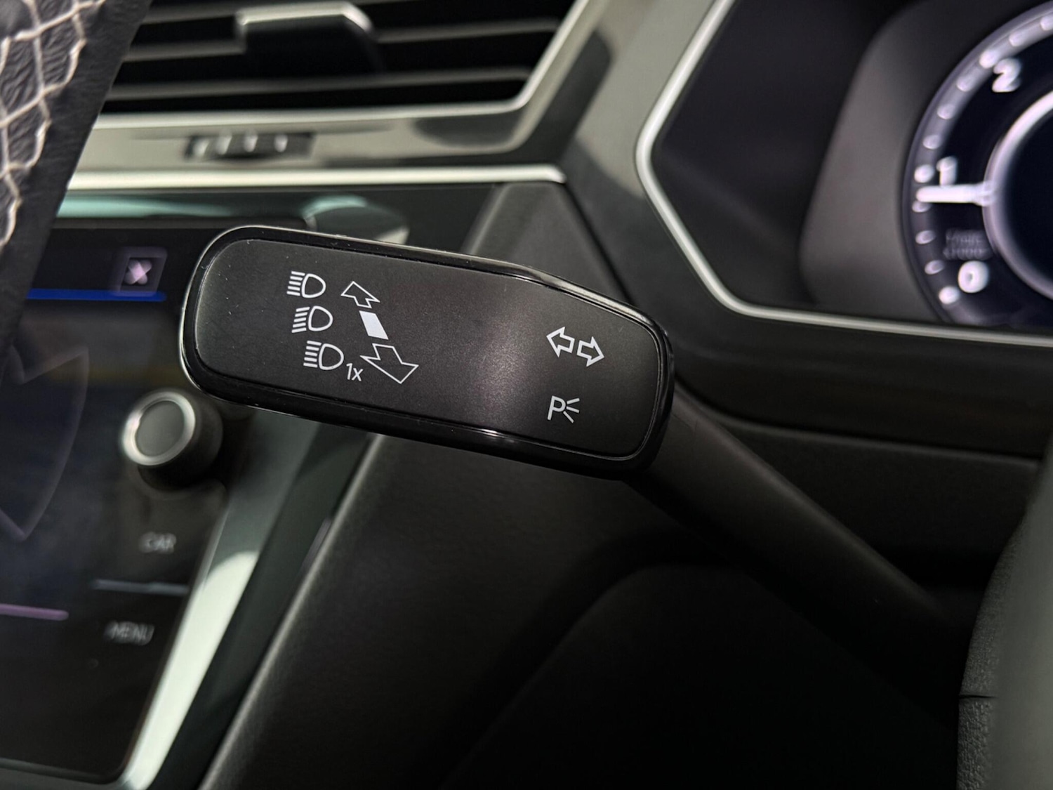 Used Volkswagen Tiguan 2018 for sale - 76468110: Photo 26