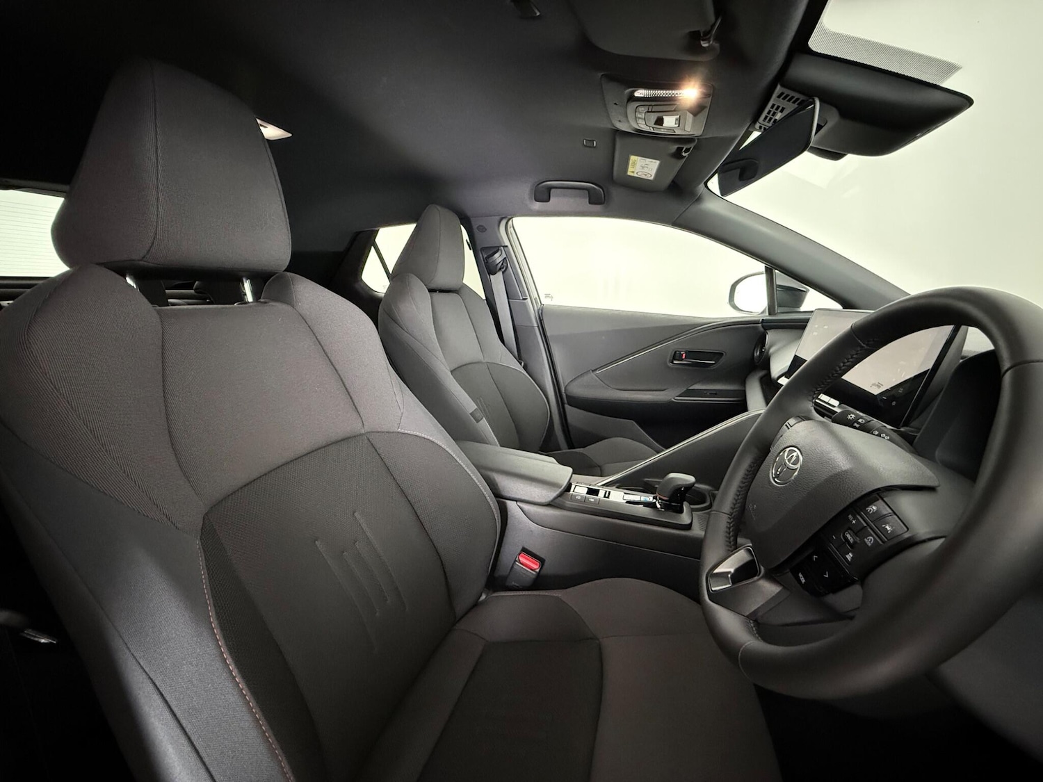 Used Toyota C-HR 2024 for sale - 77181265: Photo 13