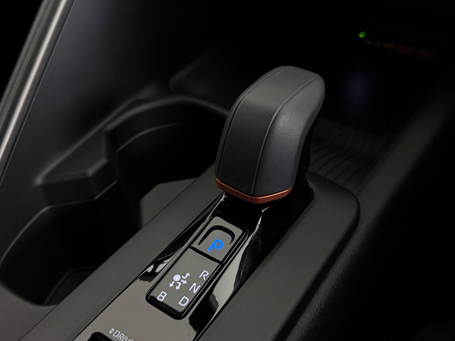 Used Toyota C-HR 2024 for sale - 77181265: Photo 31