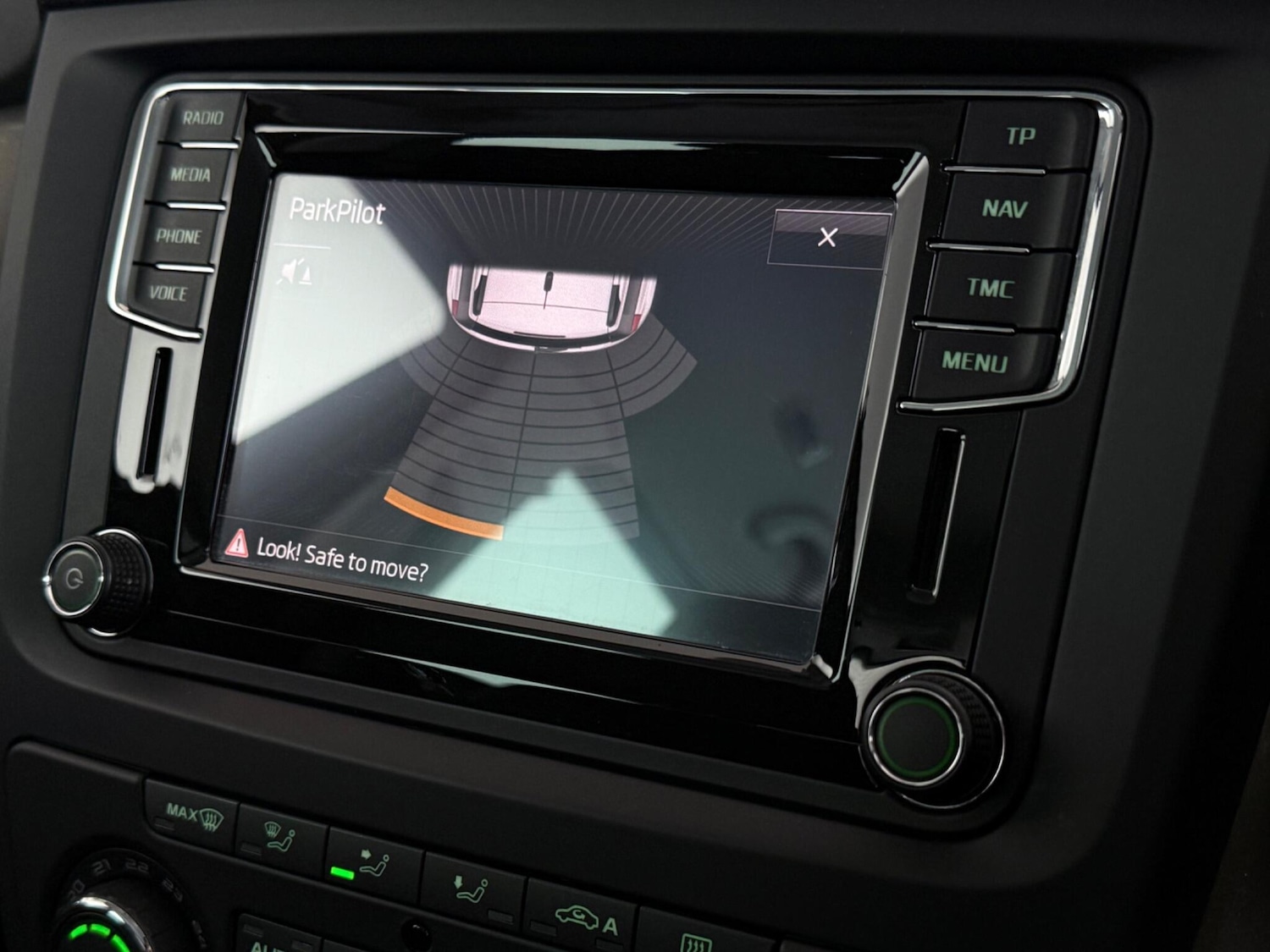 Used Skoda Yeti 2016 for sale - 77371861: Photo 17