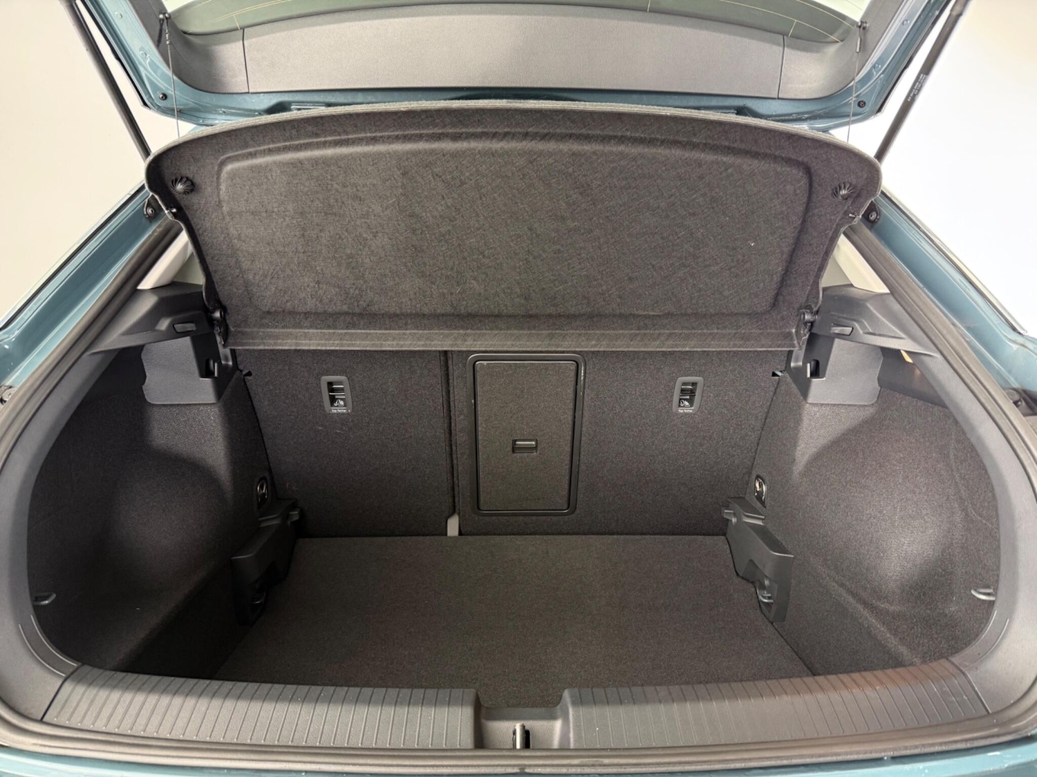 Used Volkswagen T-Roc 2022 for sale - 77587468: Photo 10