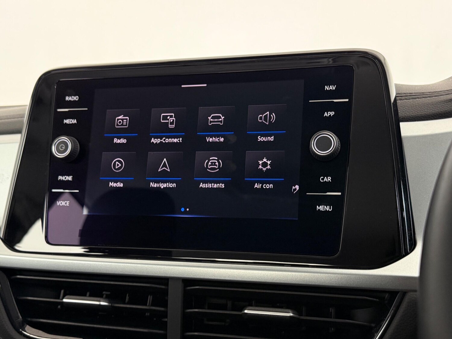 Used Volkswagen T-Roc 2022 for sale - 77587468: Photo 28