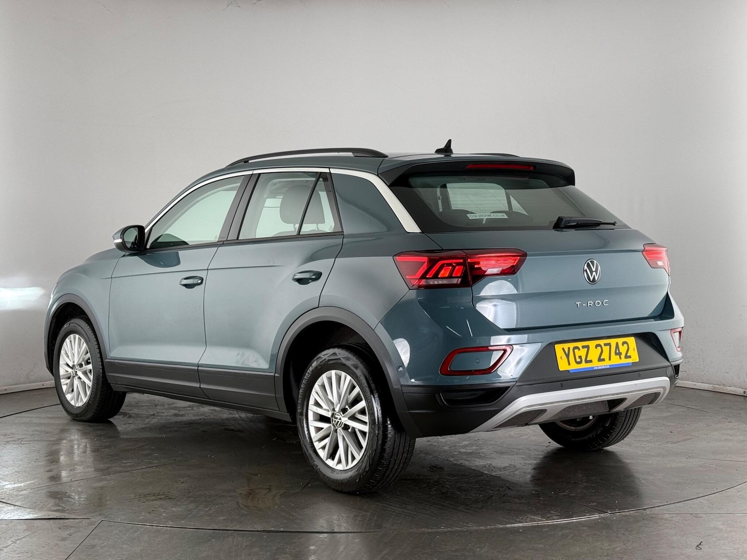 Used Volkswagen T-Roc 2022 for sale - 77587468: Photo 3