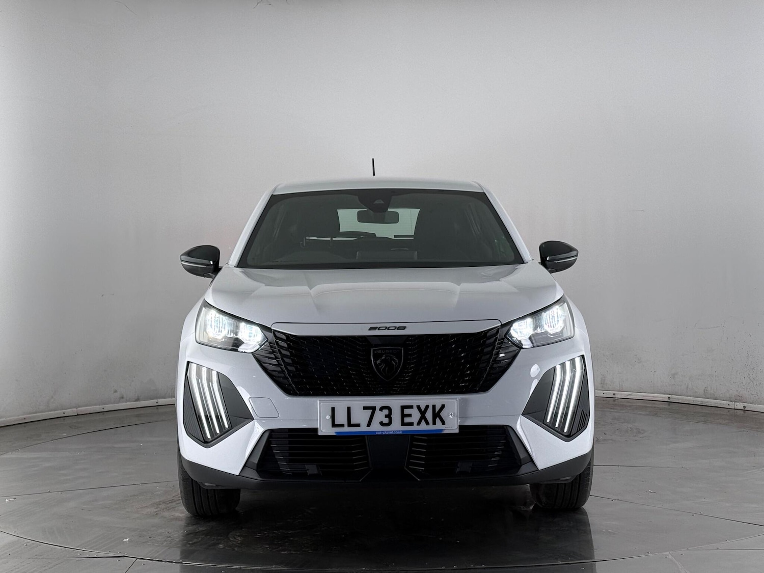 Used Peugeot 2008 2023 for sale - 77259518: Photo 2