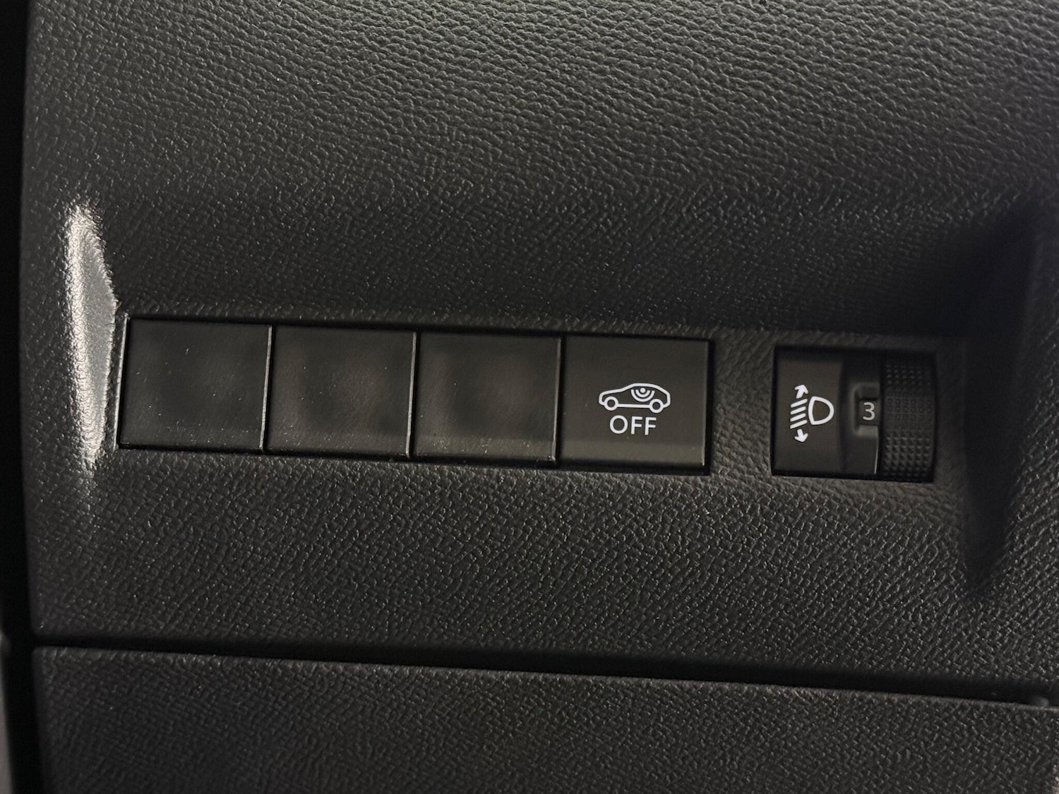 Used Peugeot 2008 2023 for sale - 77259518: Photo 31