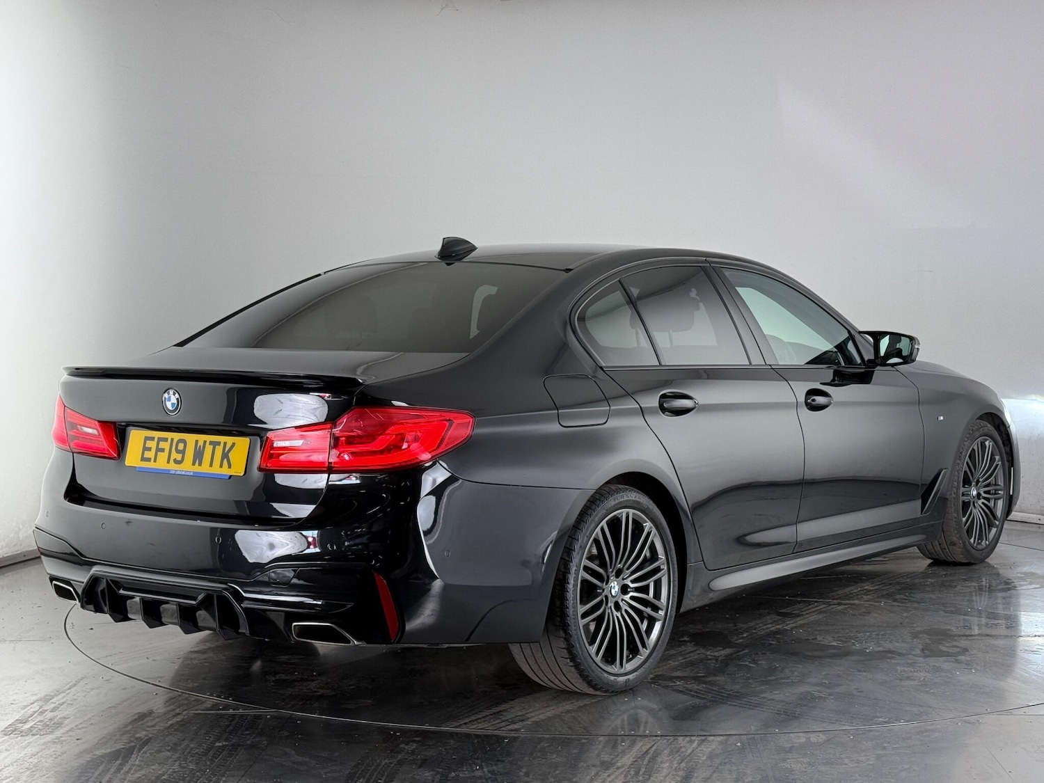 Used BMW 5 Series 2019 for sale - 77180920: Photo 4