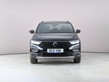 Used Volkswagen T-Roc 2021 for sale - 78776683: Photo