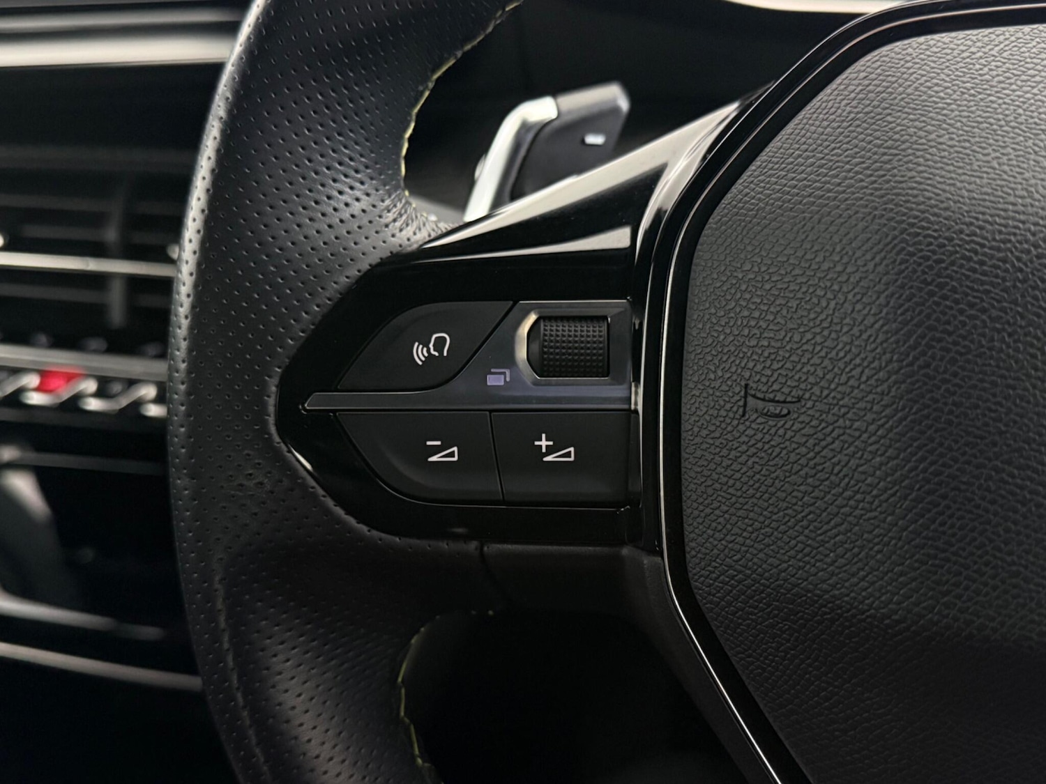 Used Peugeot 2008 2022 for sale - 77550826: Photo 19