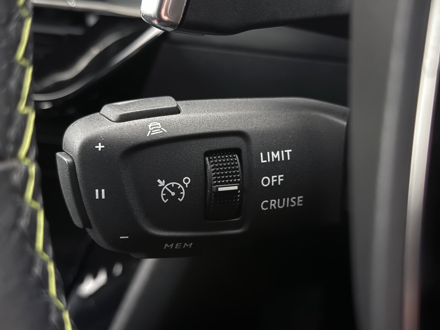 Used Peugeot 2008 2022 for sale - 77550826: Photo 22