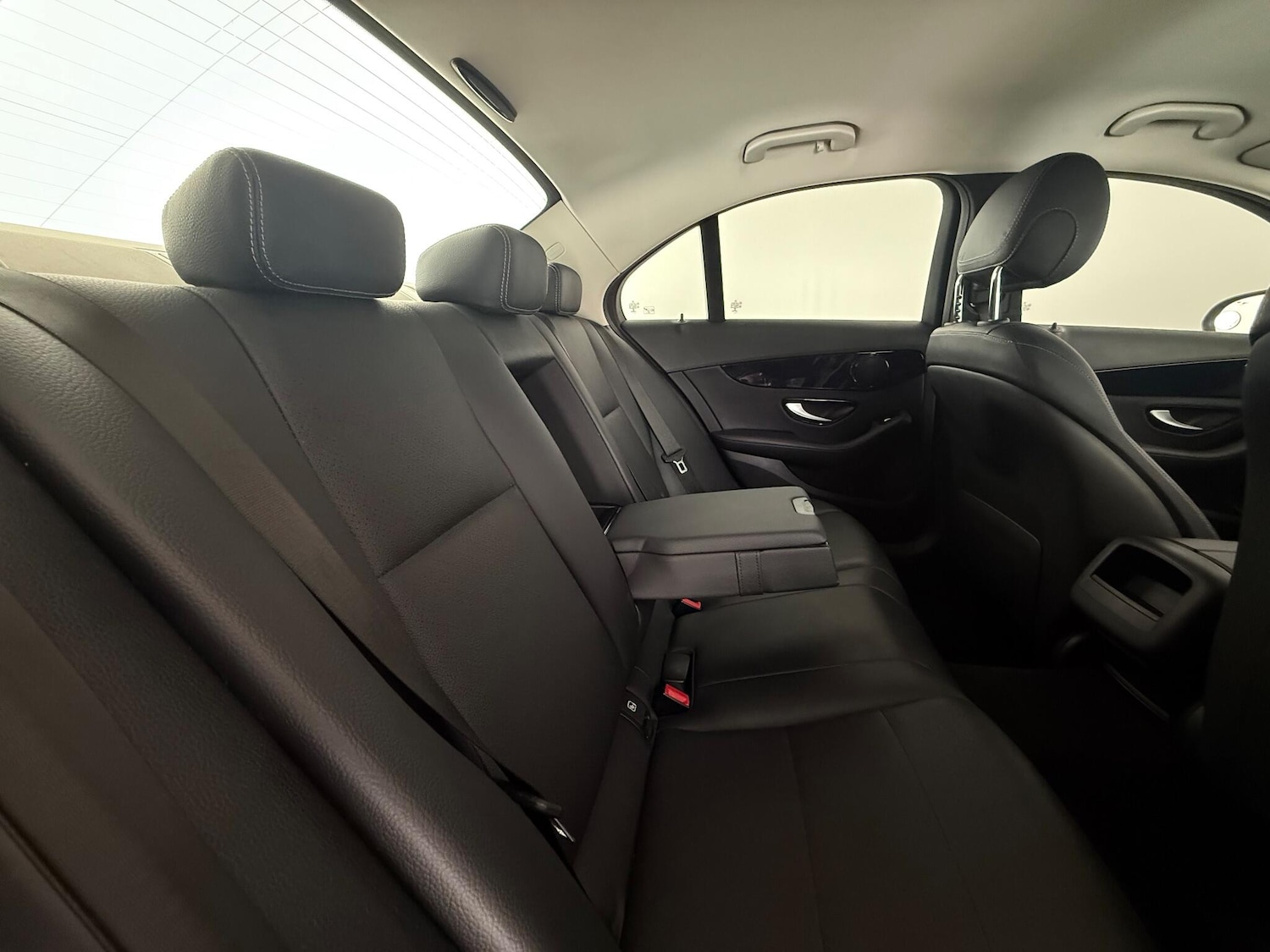 Used Mercedes-Benz C Class 2017 for sale - 76468394: Photo 19