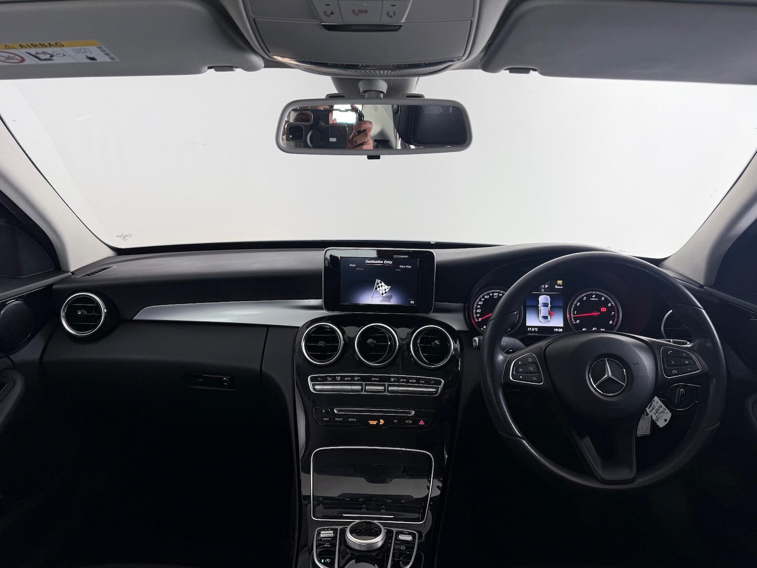 Used Mercedes-Benz C Class 2017 for sale - 76468394: Photo 20