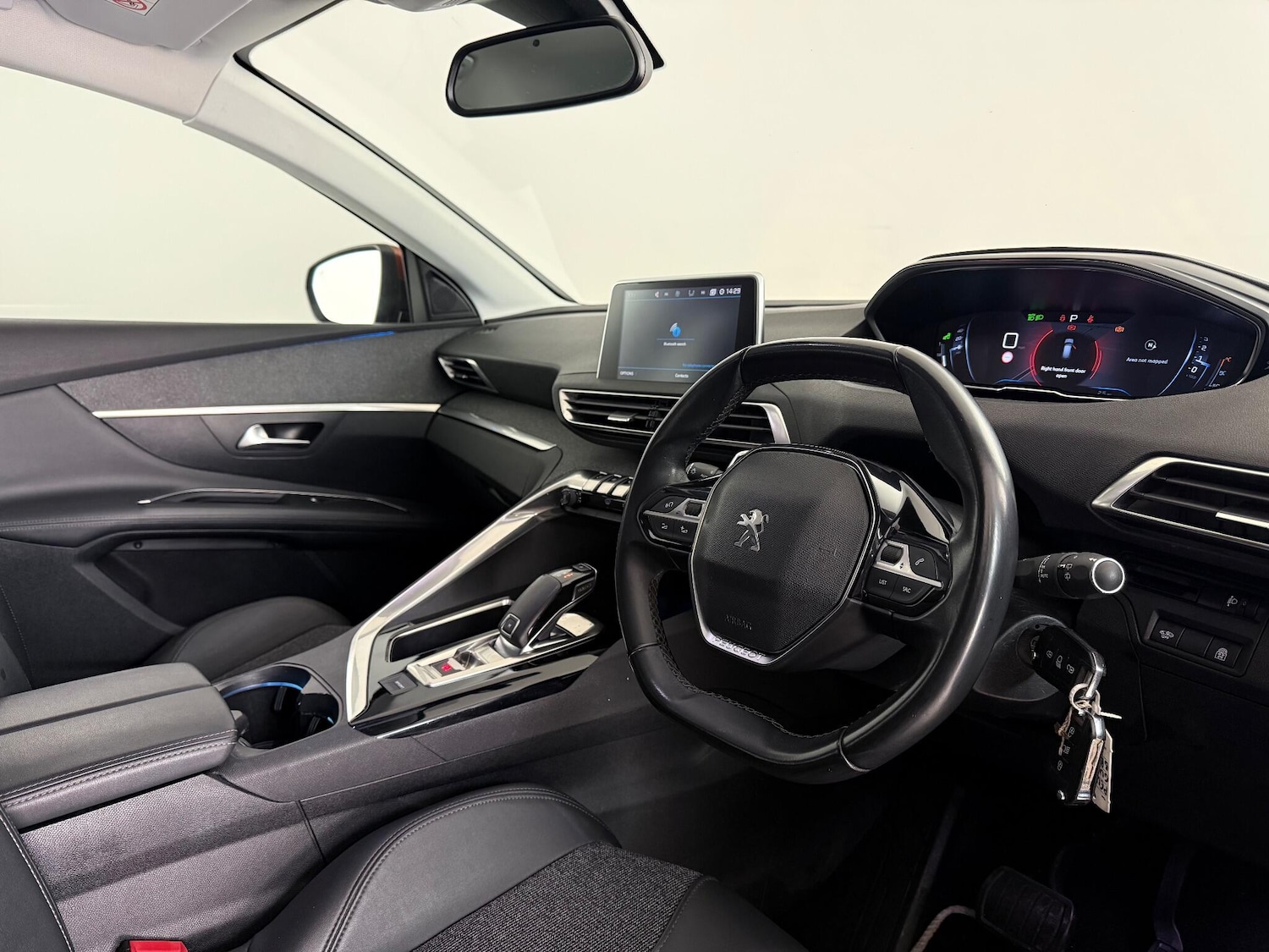 Used Peugeot 3008 2019 for sale - 77221600: Photo 10