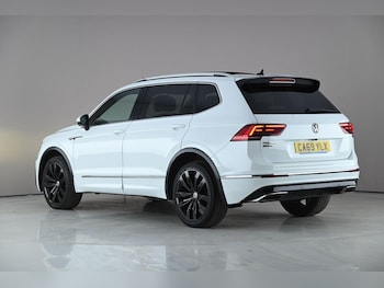 Used Volkswagen Tiguan Allspace 2020 for sale - 77672094: Photo