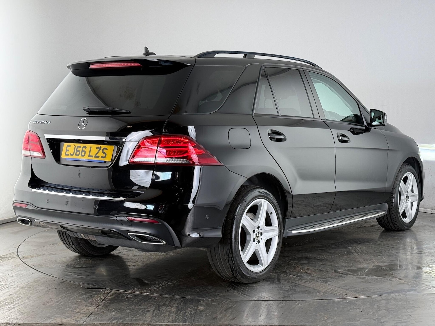 Used Mercedes-Benz GLE for sale - 76729070: Photo 7