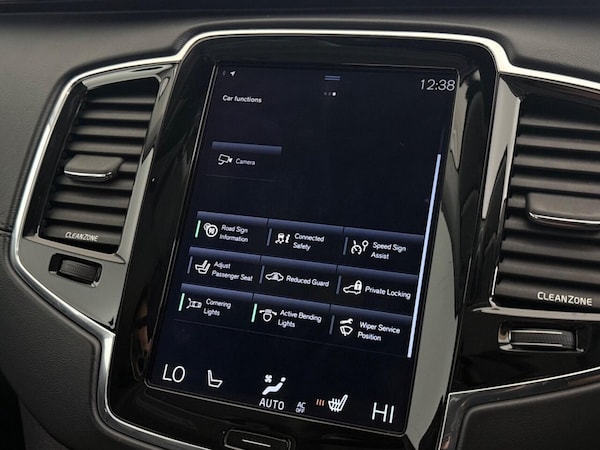 Used Volvo XC90 2015 for sale - 75992623: Photo 41