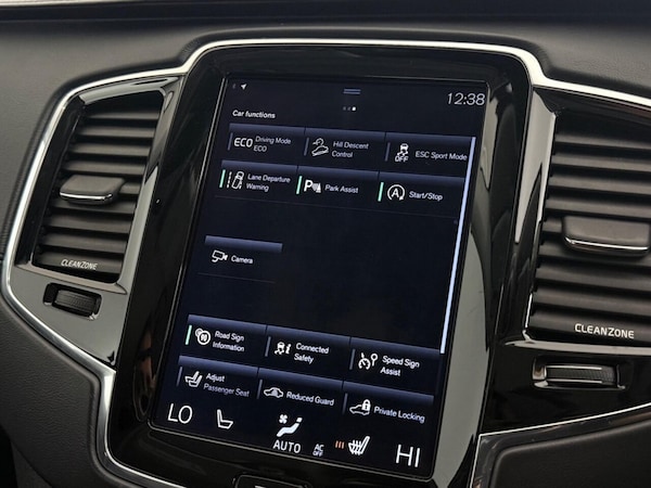 Used Volvo XC90 2015 for sale - 75992623: Photo 42