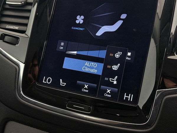 Used Volvo XC90 2015 for sale - 75992623: Photo 43