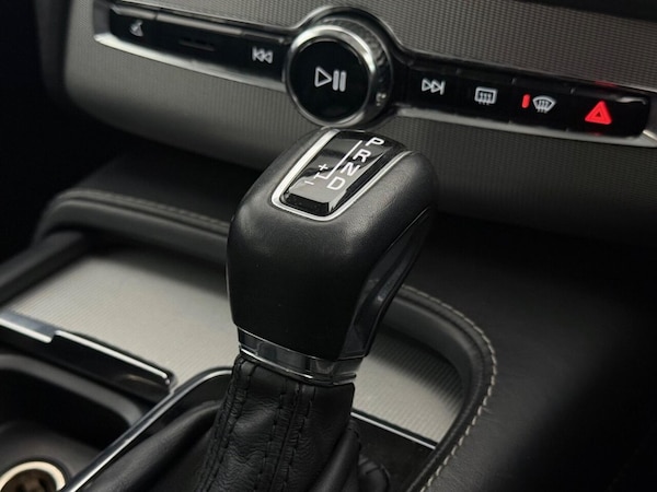 Used Volvo XC90 2015 for sale - 75992623: Photo 47