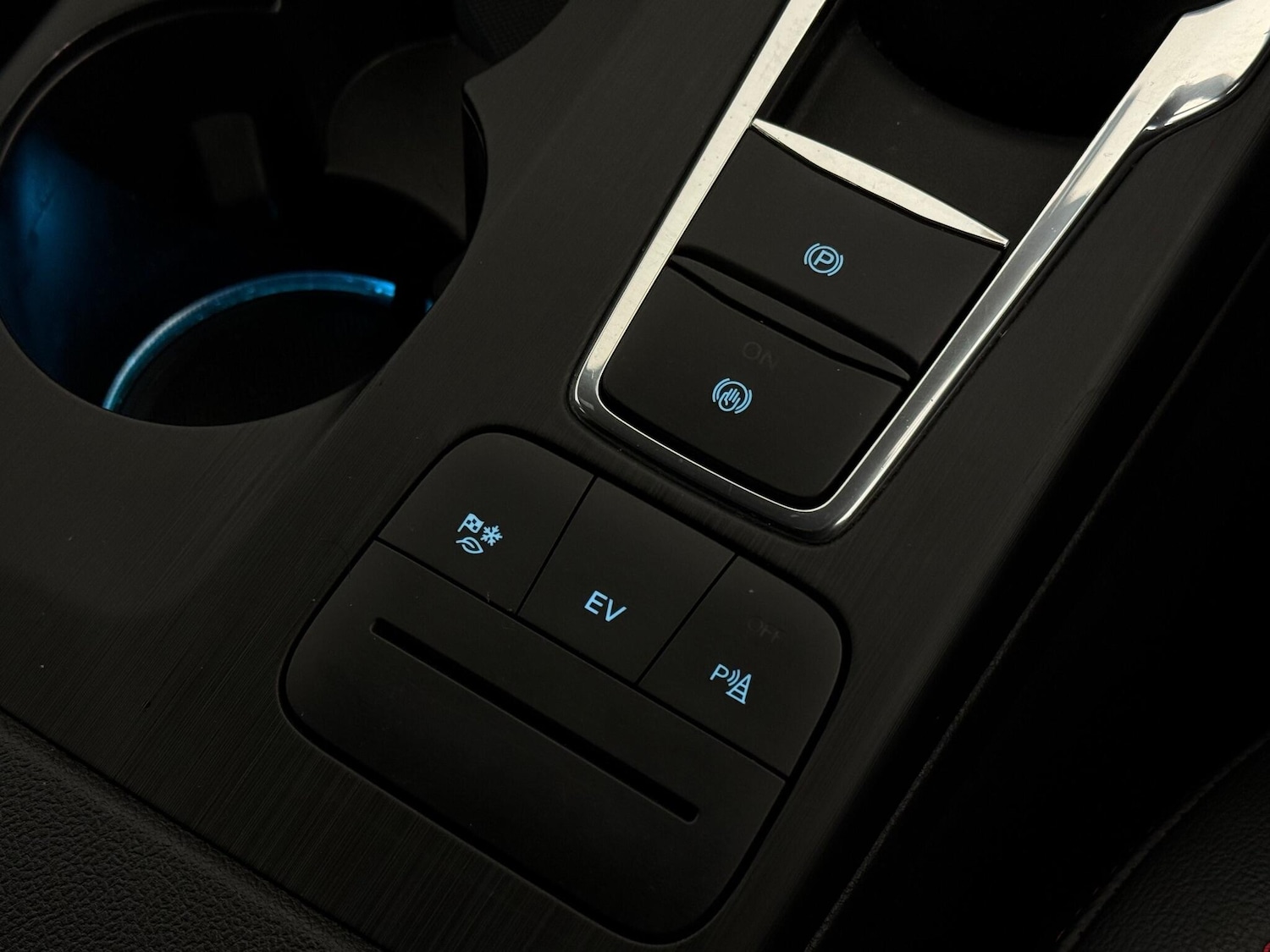 Used Ford Kuga 2021 for sale - 77180910: Photo 37