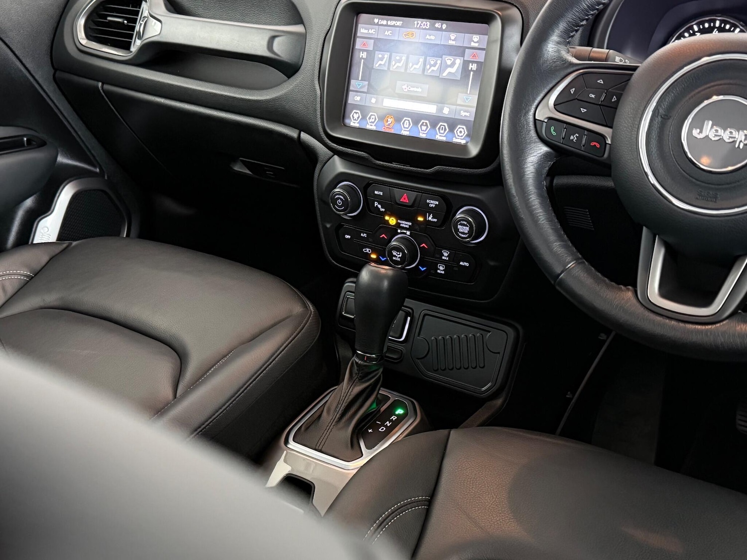 Used Jeep Renegade 2021 for sale - 76562455: Photo 39