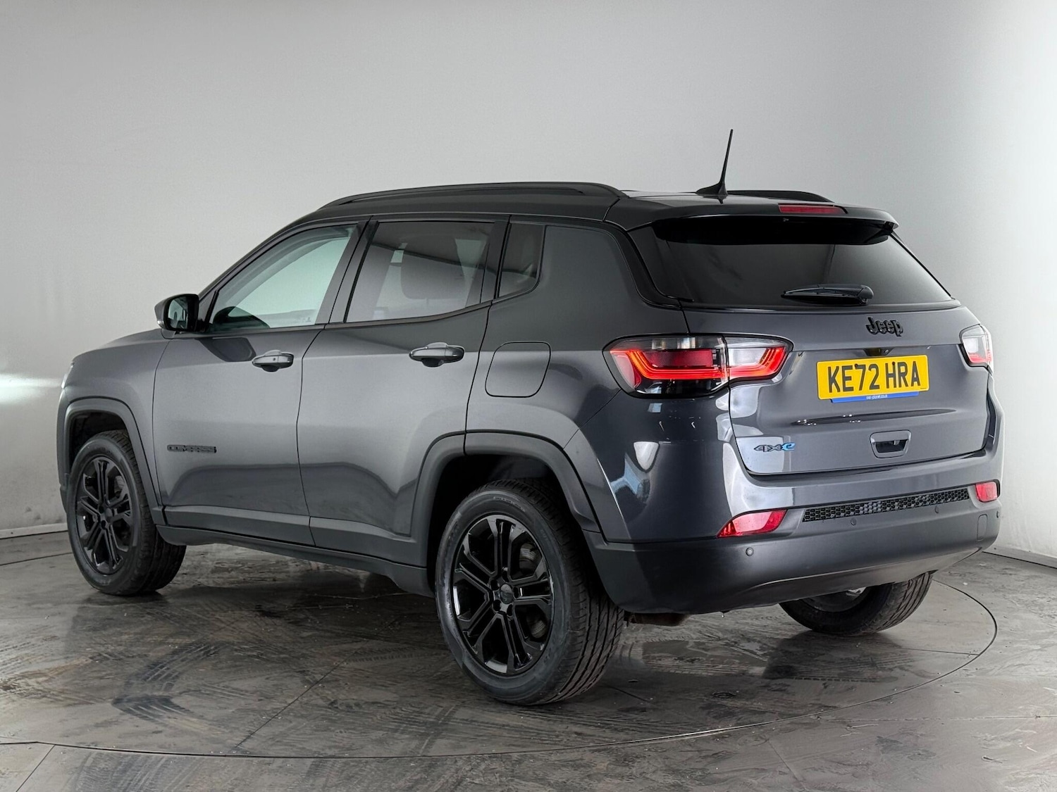 Used Jeep Compass 2023 for sale - 76468505: Photo 4