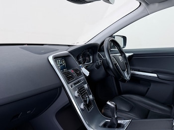 Used Volvo XC60 2016 for sale - 78662862: Photo